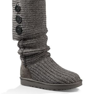 Ugg Classic Cardy Button Detailed Knit Boots